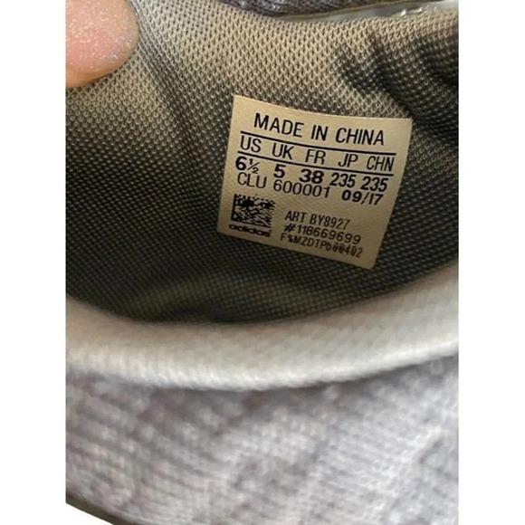 Adidas Pure Boost Womens Size 6.5 mixed knit and Grey Colorway Athletic Running - Picture 3 of 7